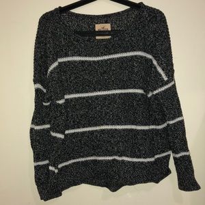 Hollister sweater